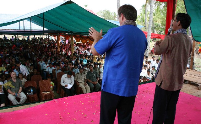 Graeme and Barnabas preaching the Gospel in Chomkiri, Kampot